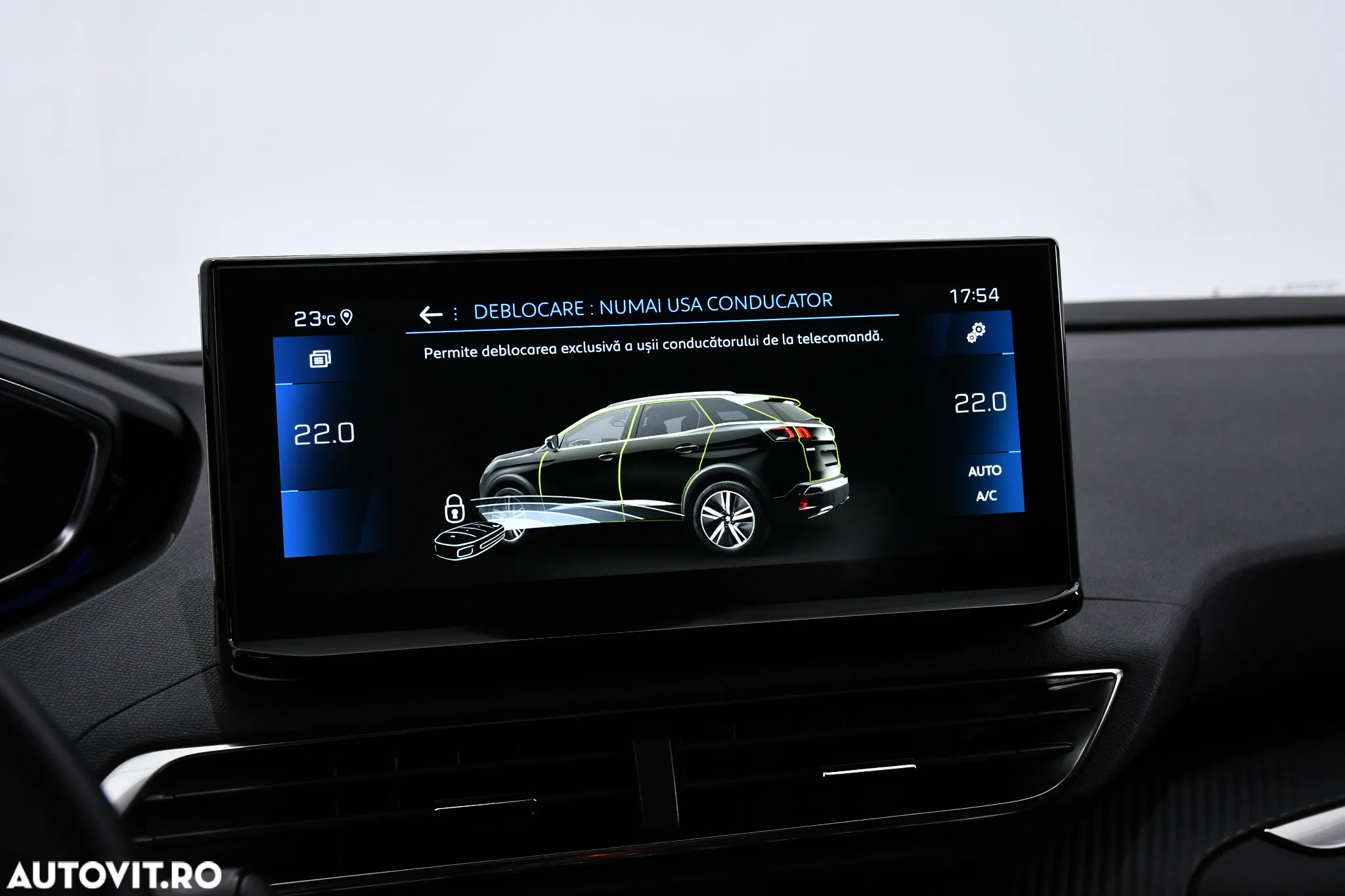 Peugeot 3008 1.5 BlueHDI 130 EAT8 Allure Pack - 26