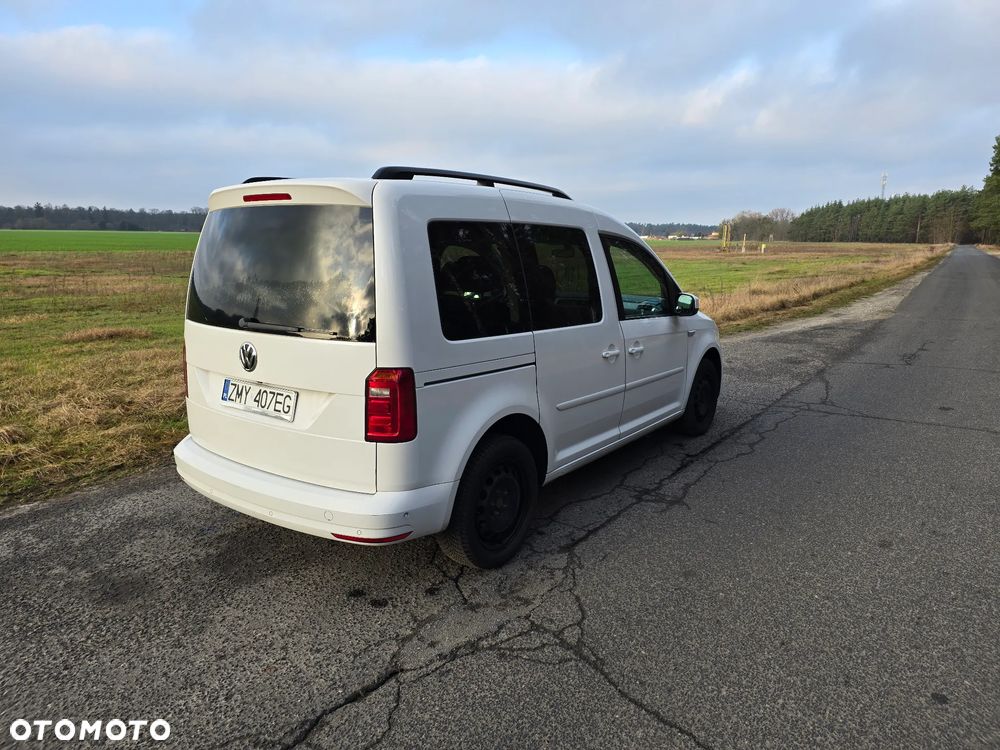 Volkswagen Caddy 2.0 TDI Highline DSG - 6