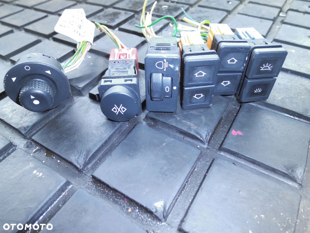 CITROEN Xsara Picasso KOMPLET PRZEŁĄCZNIKÓW ZESTAW - 1