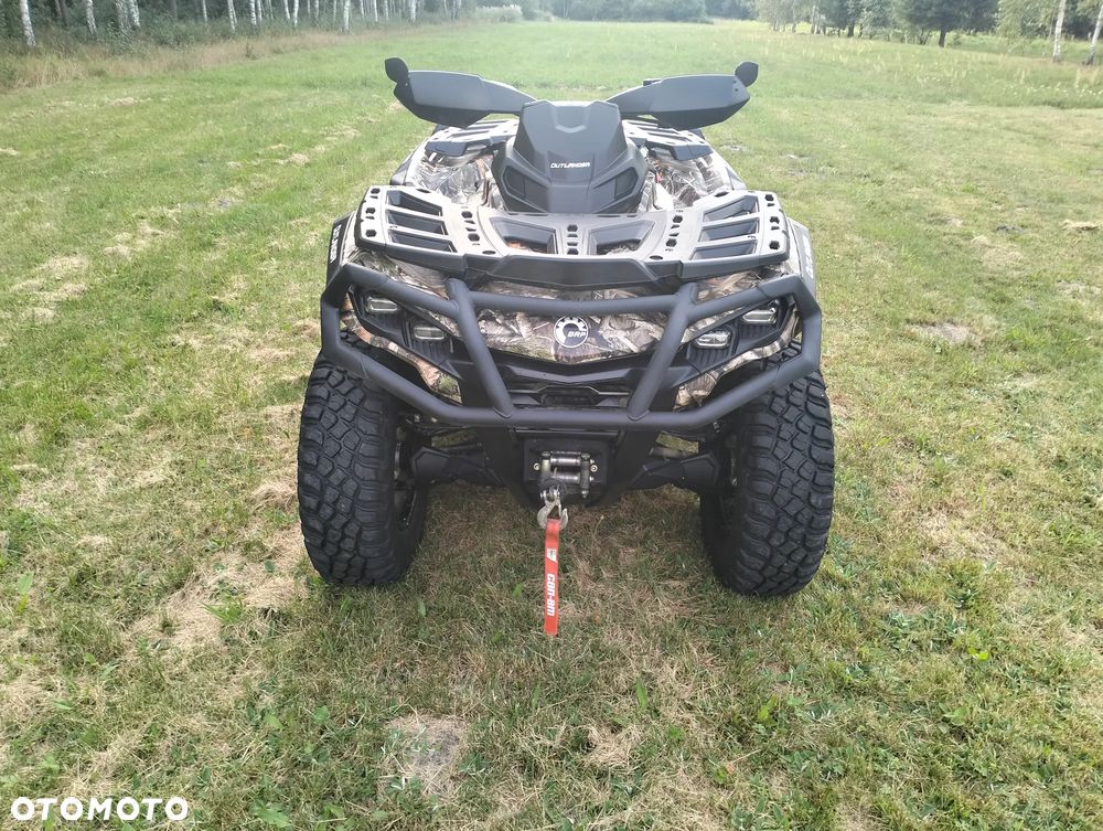 Can-Am Outlander - 2