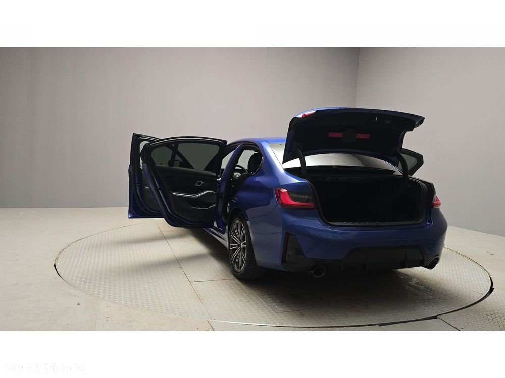 BMW Seria 3 - 15
