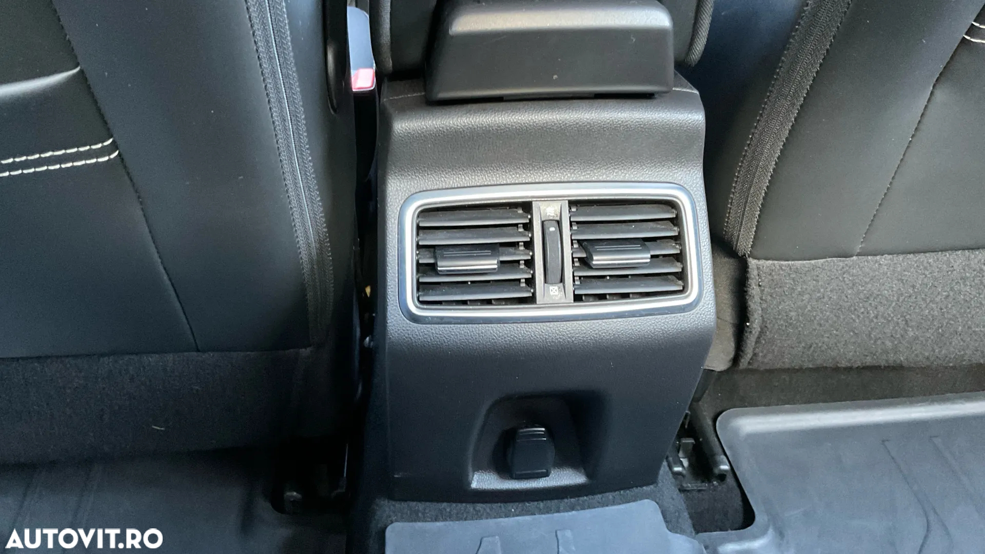 Renault Megane TCe EDC Zen - 16