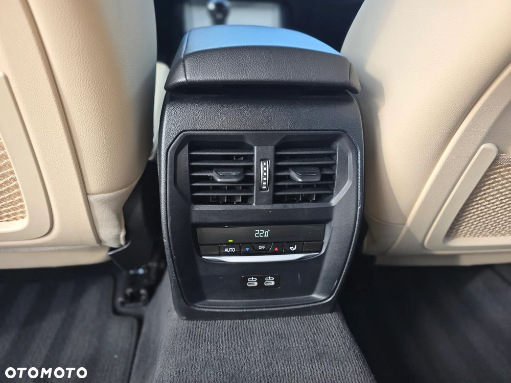 BMW Seria 3 - 34