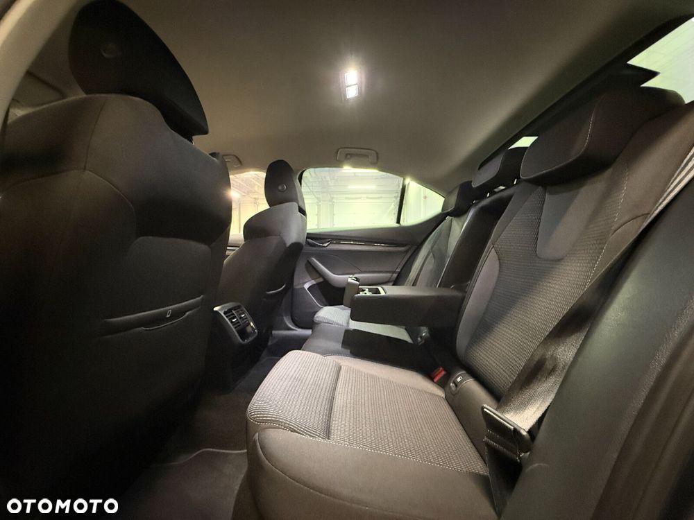 Skoda Octavia 1.5 TSI ACT Ambition - 24