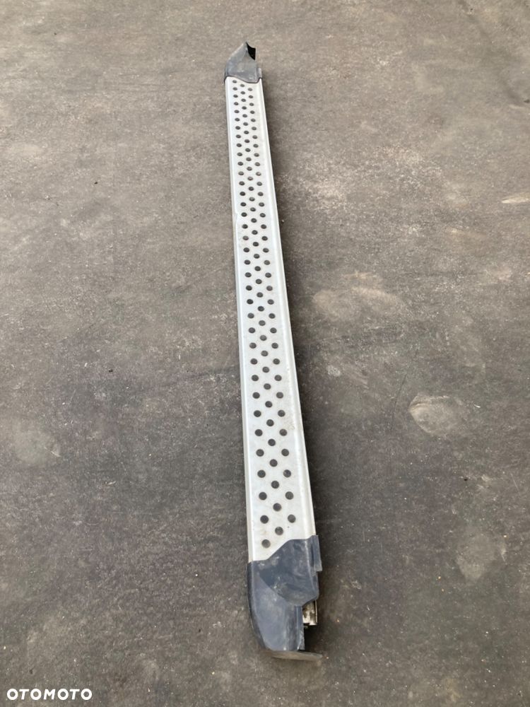 DACIA DUSTER 2 II STOPIEŃ BOCZNY ORUROWANIE SPOILER SCHODEK  LISTWA PROGOWA NAKŁADKA PROGU NA PRÓG  Wwa - 4