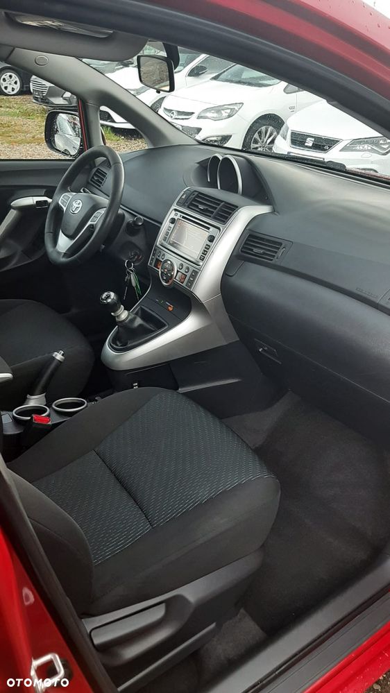 Toyota Verso 1.8 Life - 15