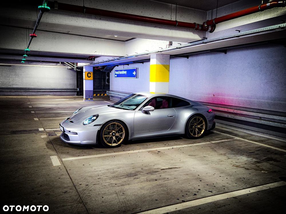 Porsche 911 GT3 Touring PDK - 14