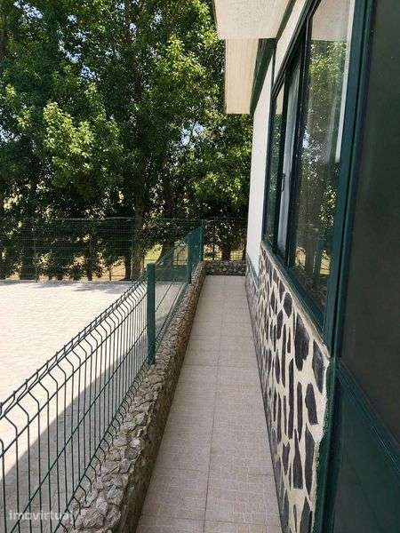 Parque Verde - Casa de esquina, T2 com 57m2 - Grande imagem: 4/12