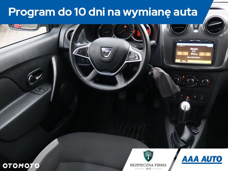 Dacia Sandero - 8