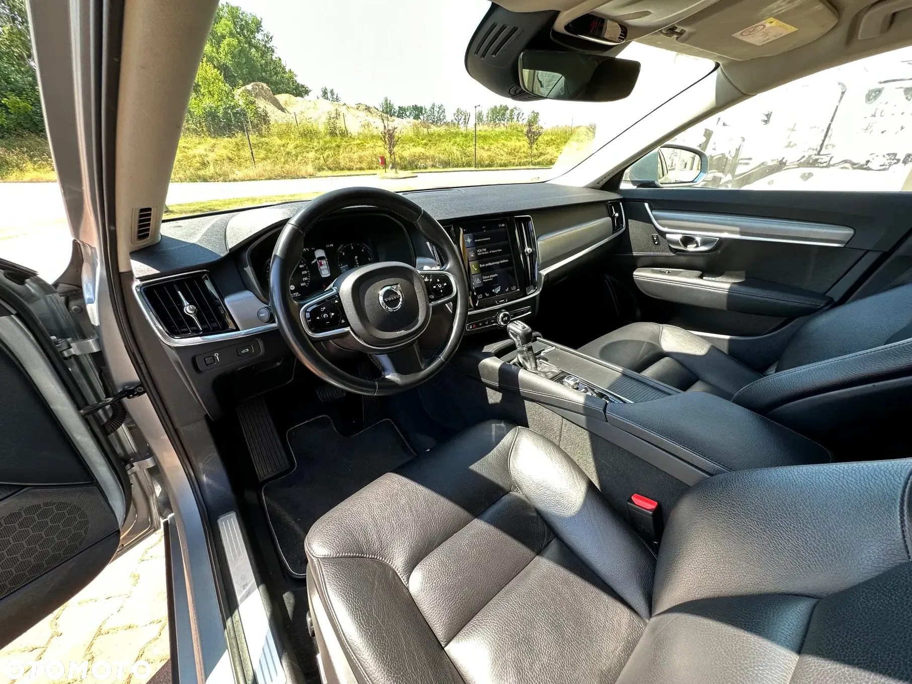 Volvo S90 D4 Geartronic Momentum Pro - 30