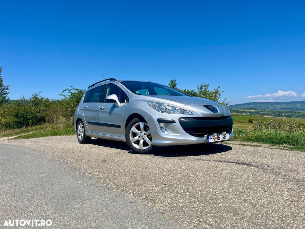 Peugeot 308 - 1