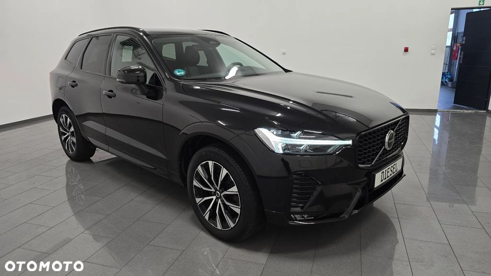 Volvo XC 60 B4 D Plus Dark - 2
