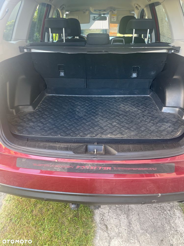 Subaru Forester 2.0D Platinum Lineartronic EU6 - 6