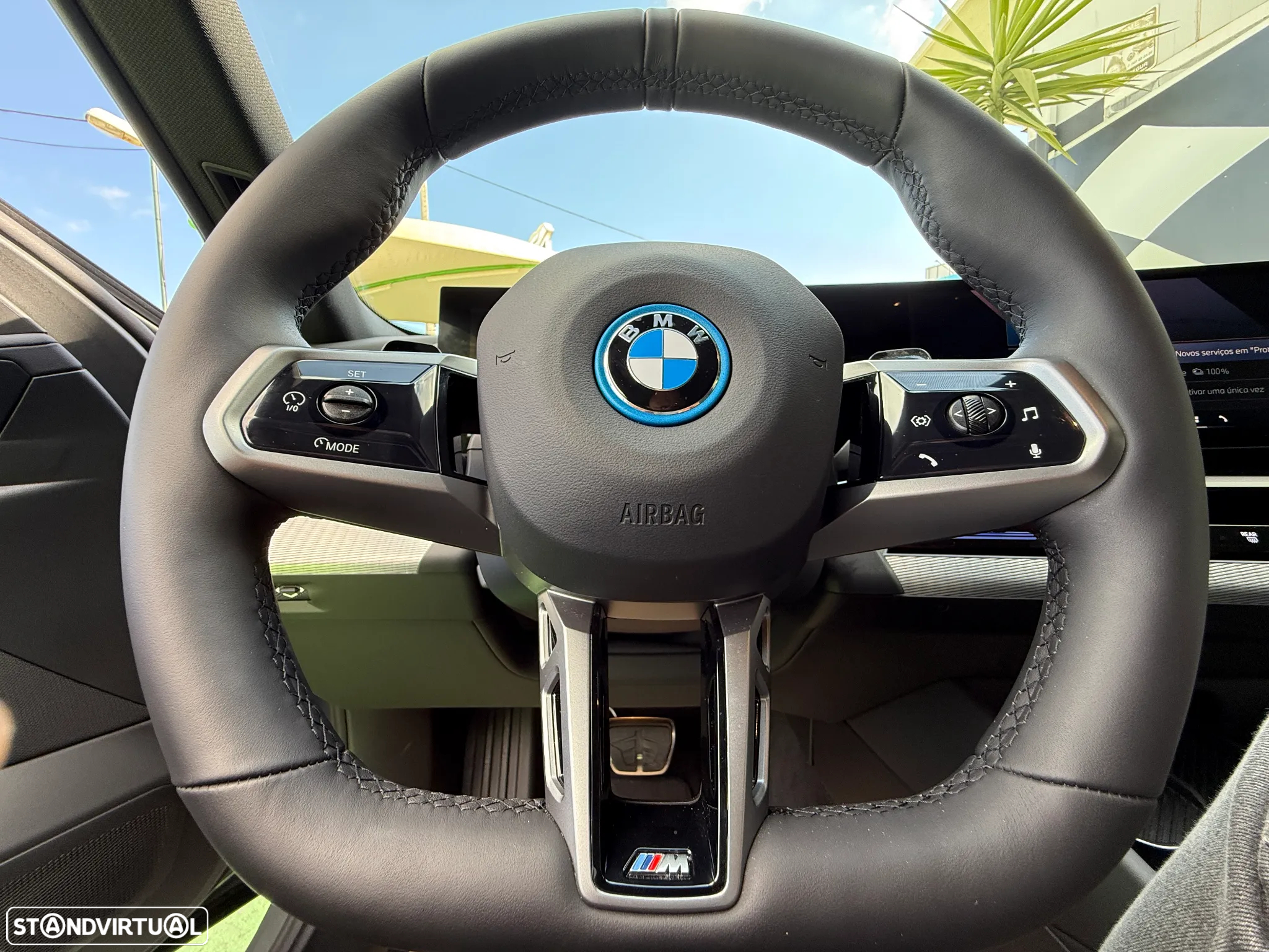 BMW 530 e Pack Desportivo M Pro - 56