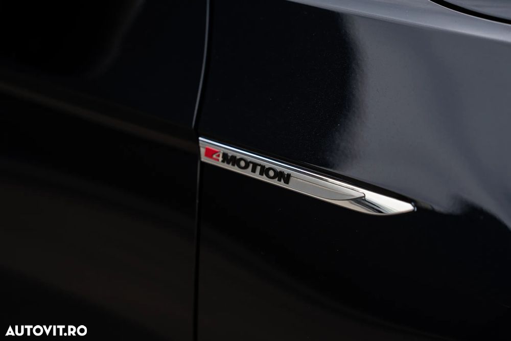 Volkswagen Passat 2.0 TDI DSG 4Motion Highline - 24