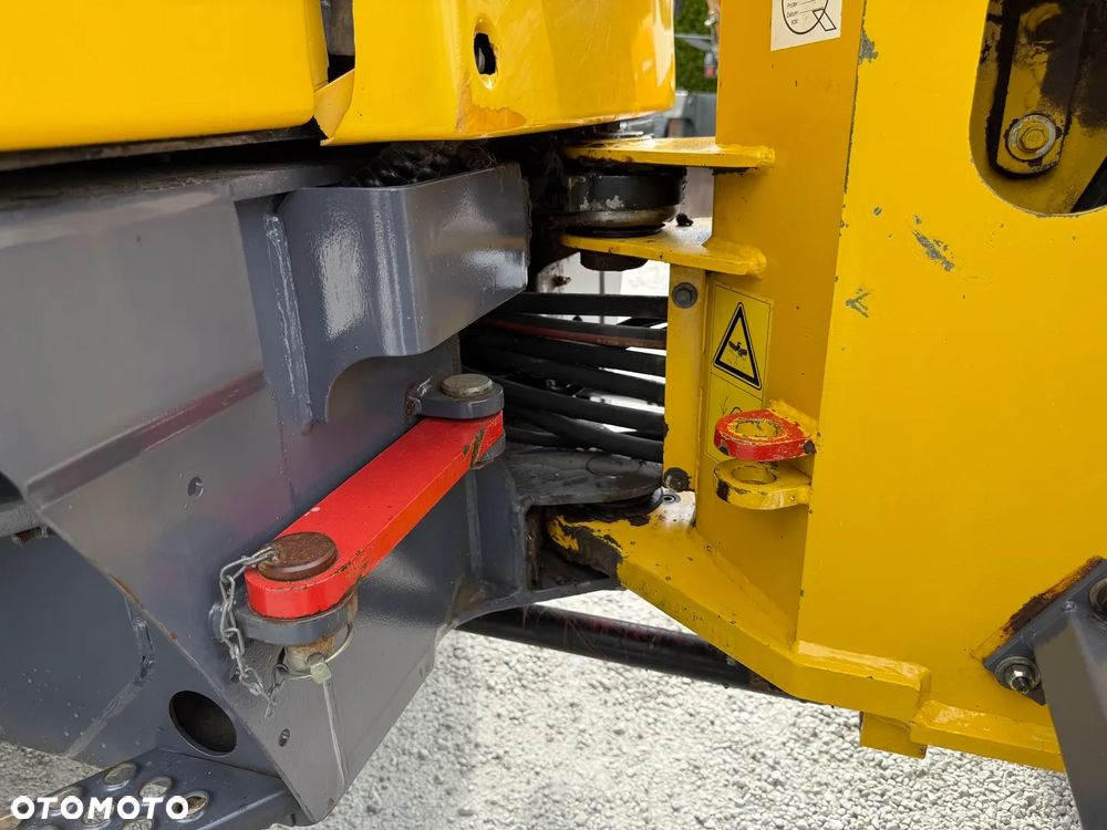 Komatsu Komatsu WA 65 - 3 / PIĘKNA / ZADBANA / CENA BRUTTO / SPROWADZONA Z NIEMIEC / ORYGINAŁ / MAŁE GABARYTY / SILNA I ZWINNA / 60 70 M 506 509 L30 L35 906 907 320 318 750 850 - 20