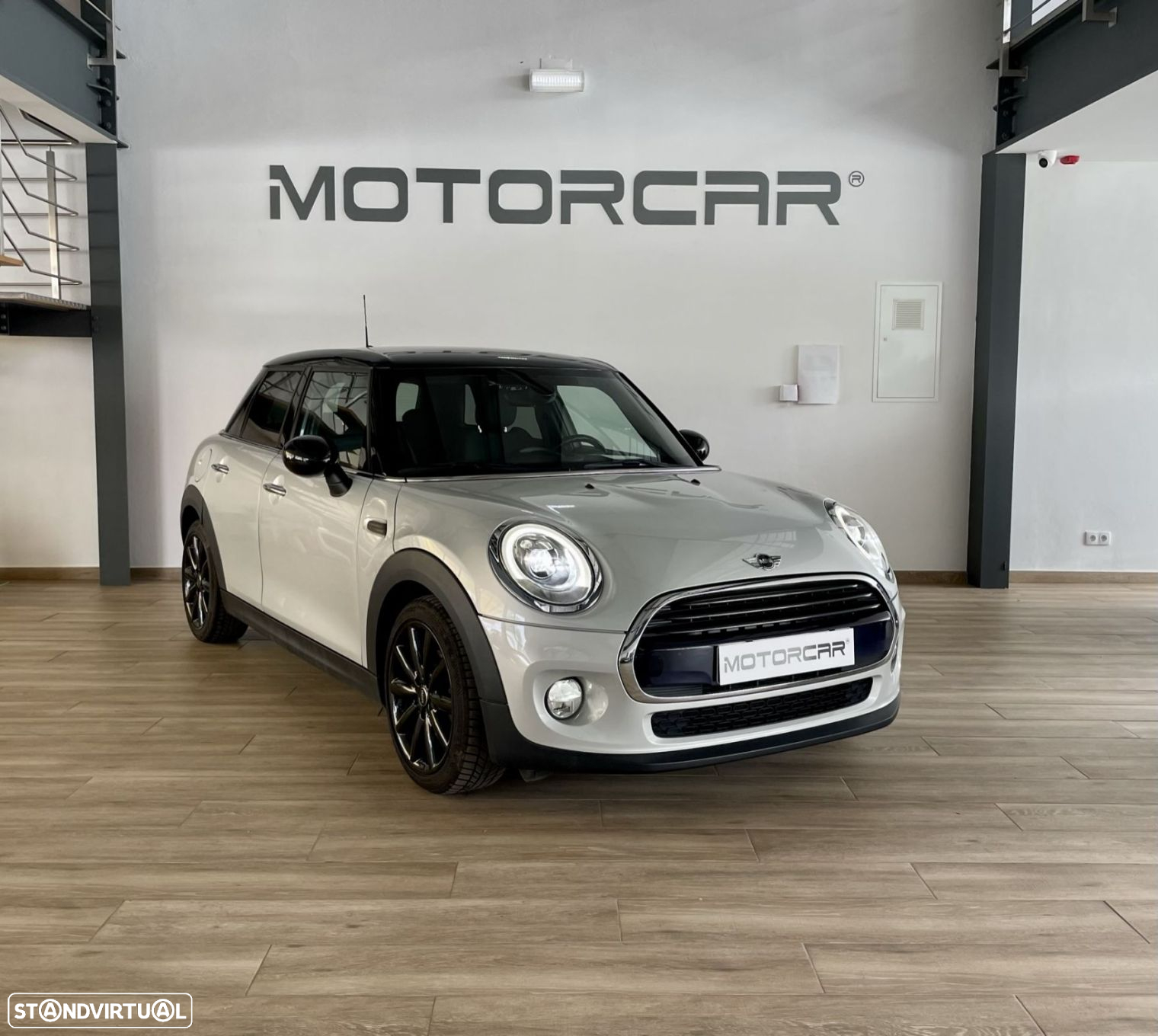 MINI 5 Portas Cooper D - 2