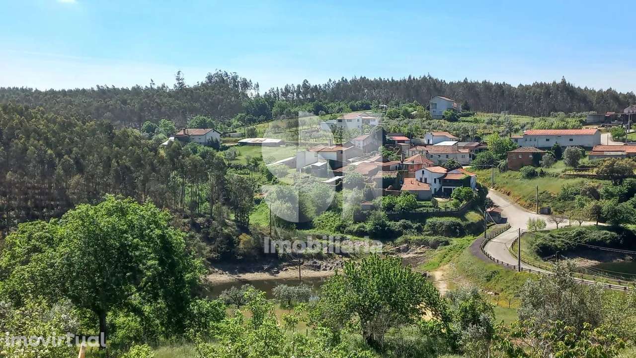 2 terrenos com possibilidade de construção - Grande imagem: 4/24