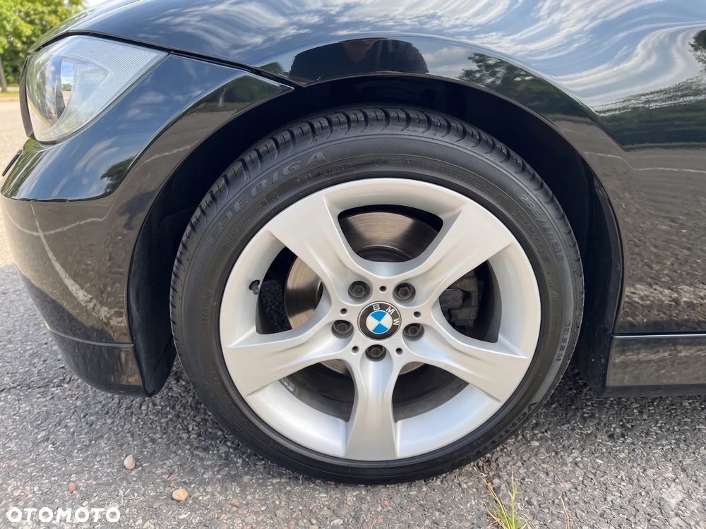 BMW Seria 3 318d DPF Edition Sport - 18