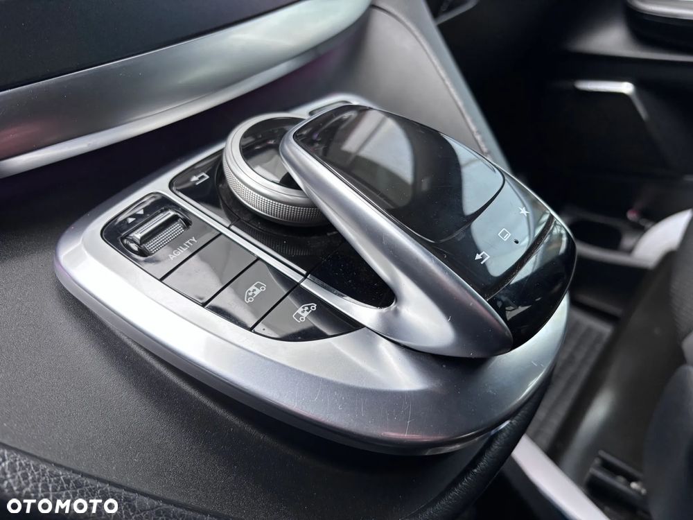 Mercedes-Benz Klasa V 250 d 4-Matic Exclusive 7G-Tronic - 23