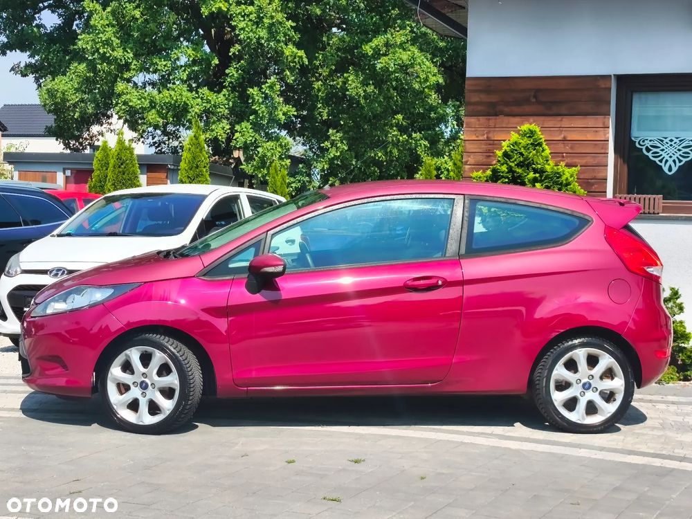 Ford Fiesta 1.25 Ghia - 13