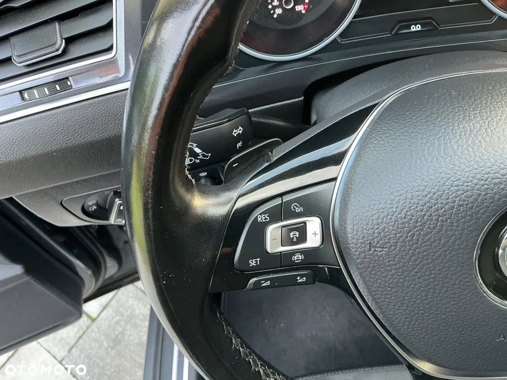 Volkswagen Tiguan 2.0 TDI SCR 4MOTION DSG URBAN SPORT - 21