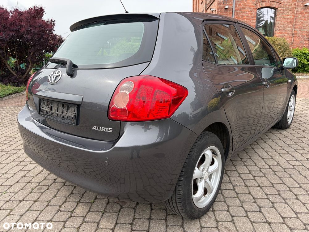 Toyota Auris 1.6 VVT-i Terra Start - 19