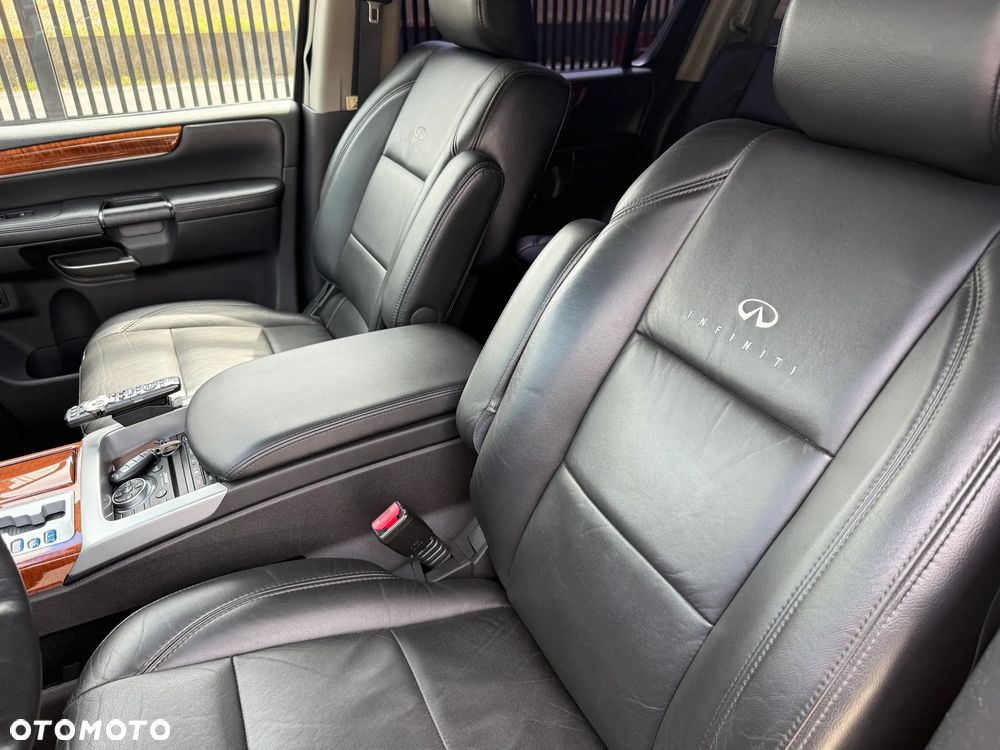 Infiniti QX QX56 AWD - 34