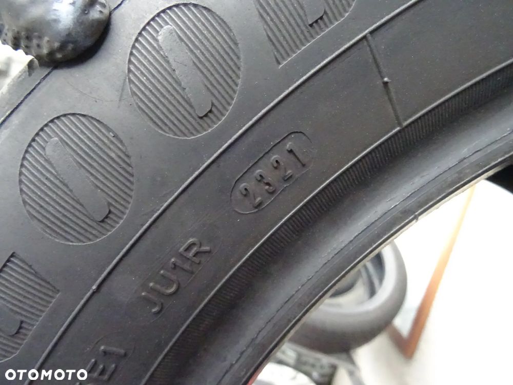 205/55/R17 91V Goodyear Efficient Grip Performance - 7