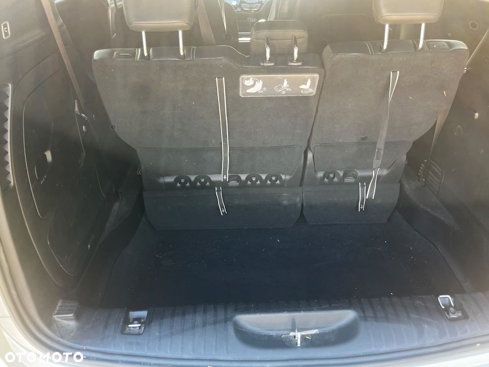 Chrysler Pacifica - 34
