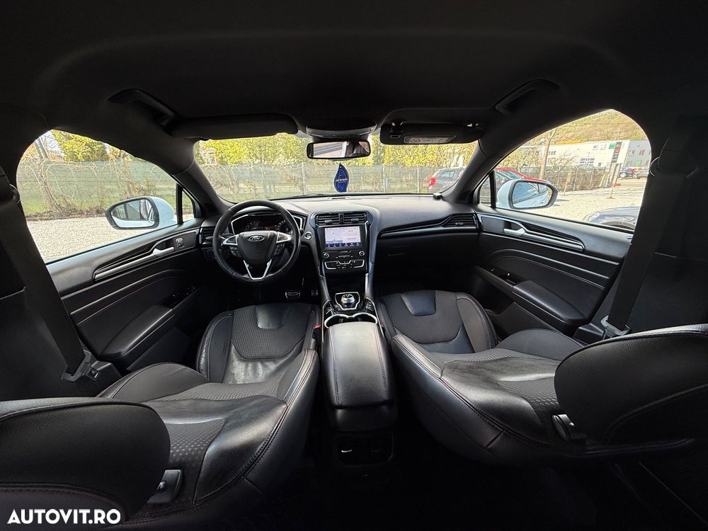 Ford Mondeo 2.0 TDCi Start-Stopp PowerShift-Aut ST-Line - 27