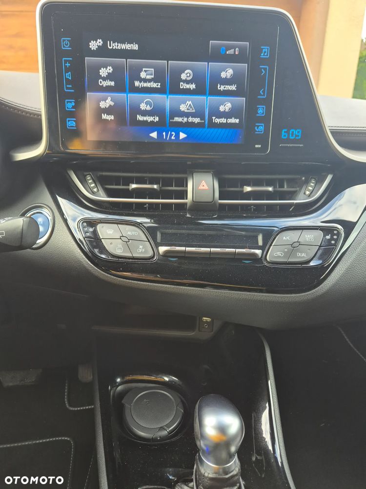 Toyota C-HR 1.8 Hybrid Prestige - 23