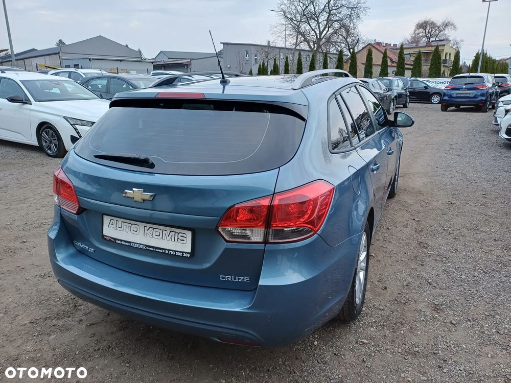 Chevrolet Cruze 1.6 LT+ - 7