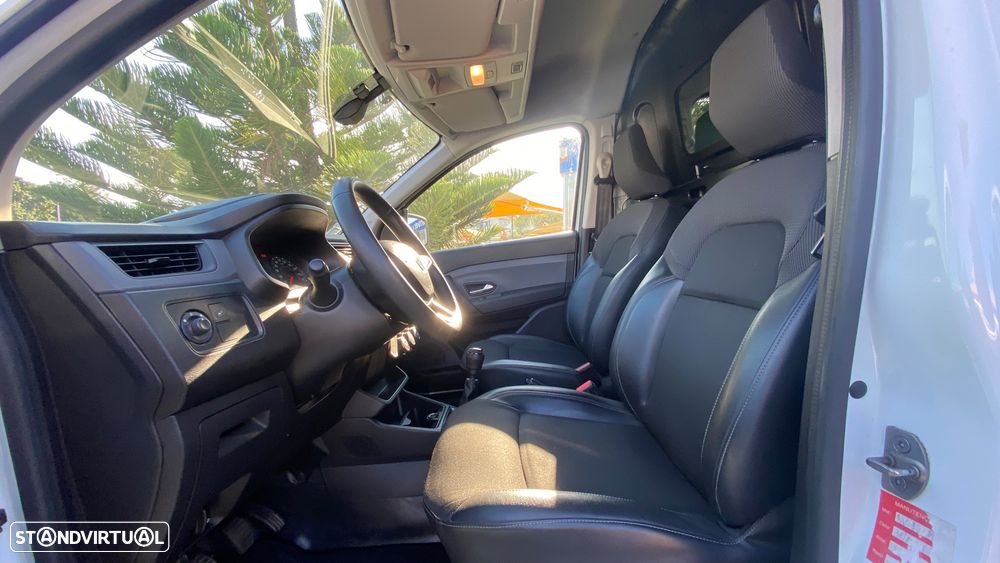 Renault Express 1.5 Blue dCi - 24