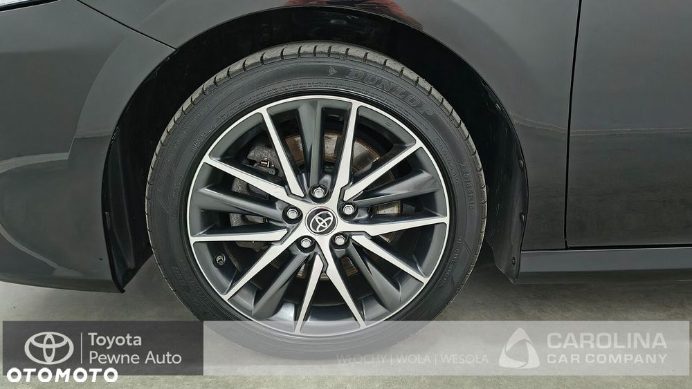 Toyota Camry 2.5 Hybrid Executive CVT - 26