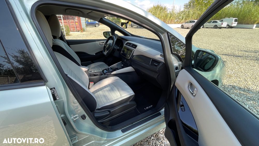 Nissan LEAF N-Connecta - 6