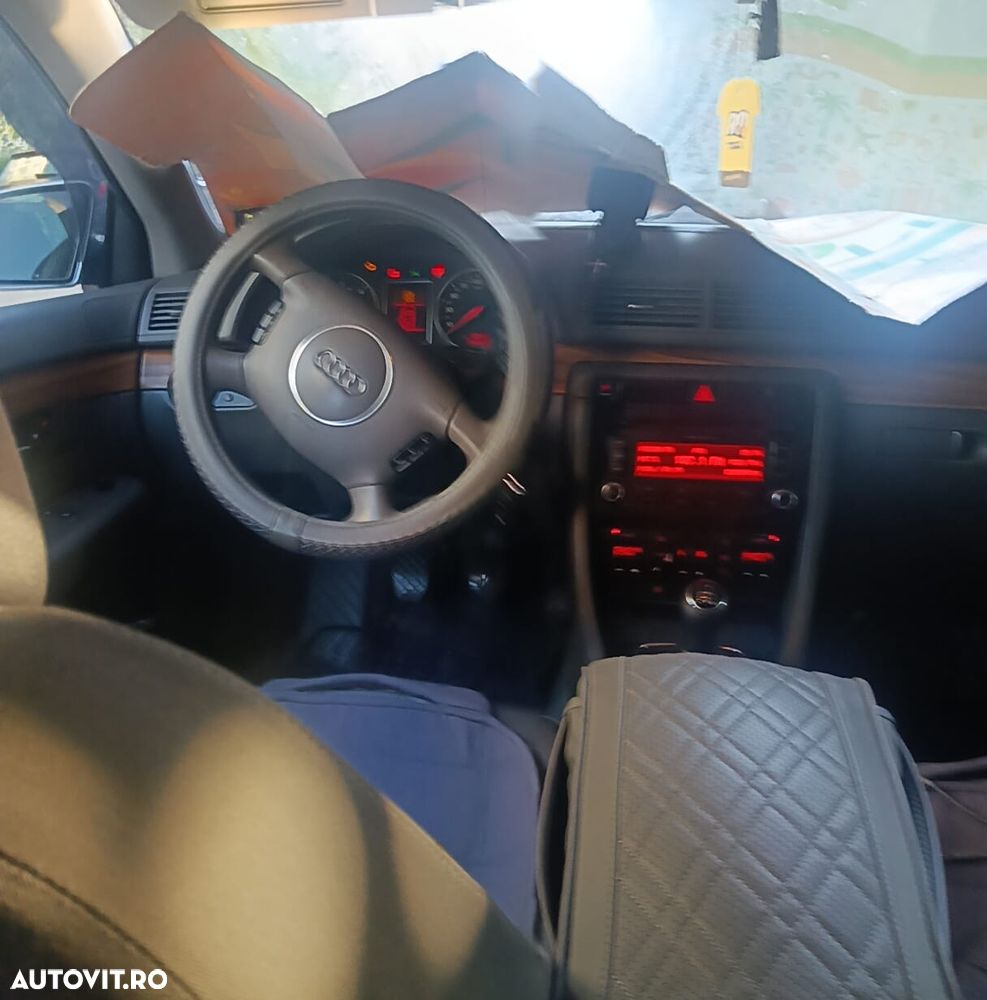 Audi A4 Limuzina - 8