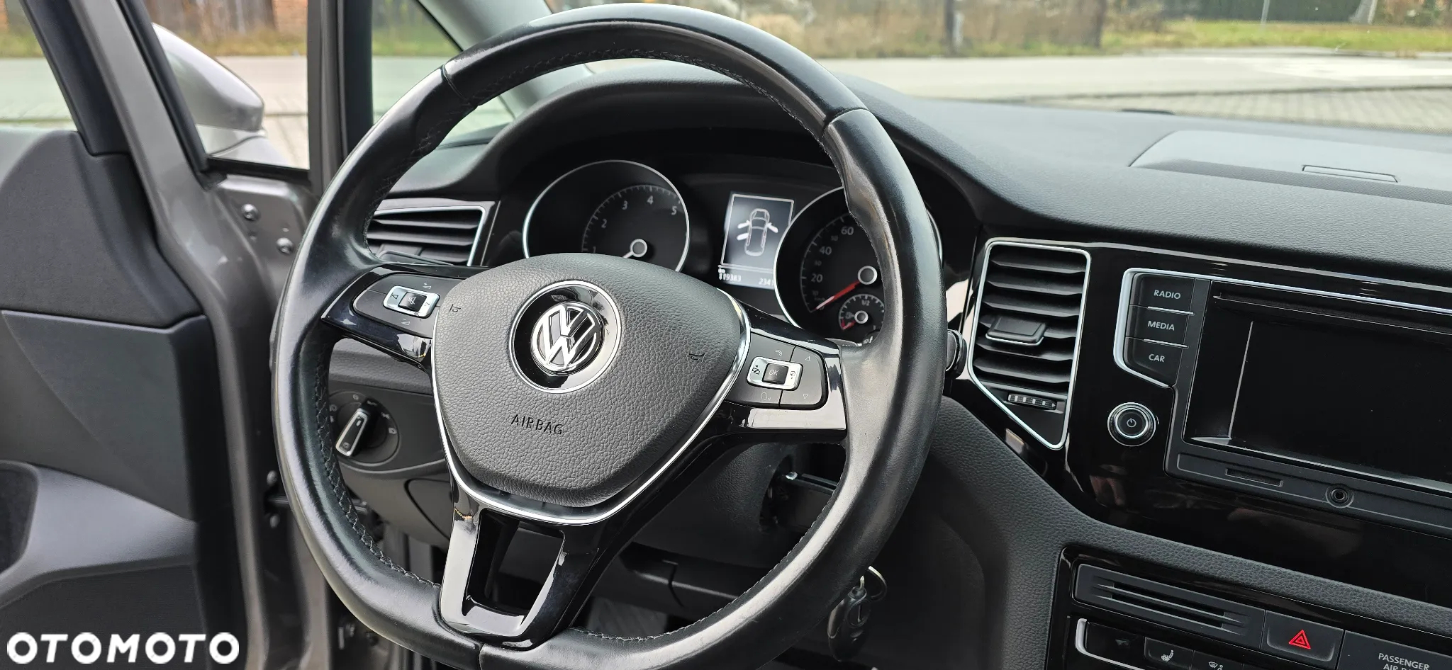 Volkswagen Golf VII 1.4 TSI BMT Highline DSG - 32