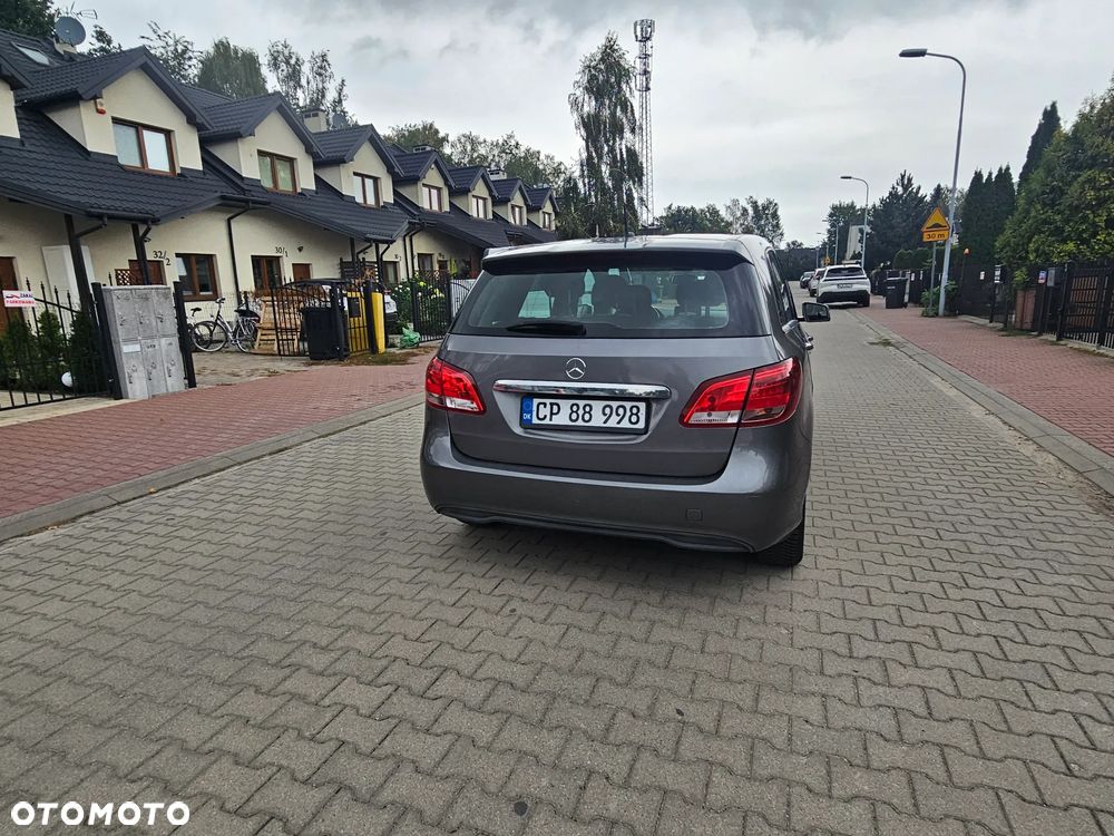 Mercedes-Benz Klasa B 180 (CDI) d BlueEff Edition Style - 32