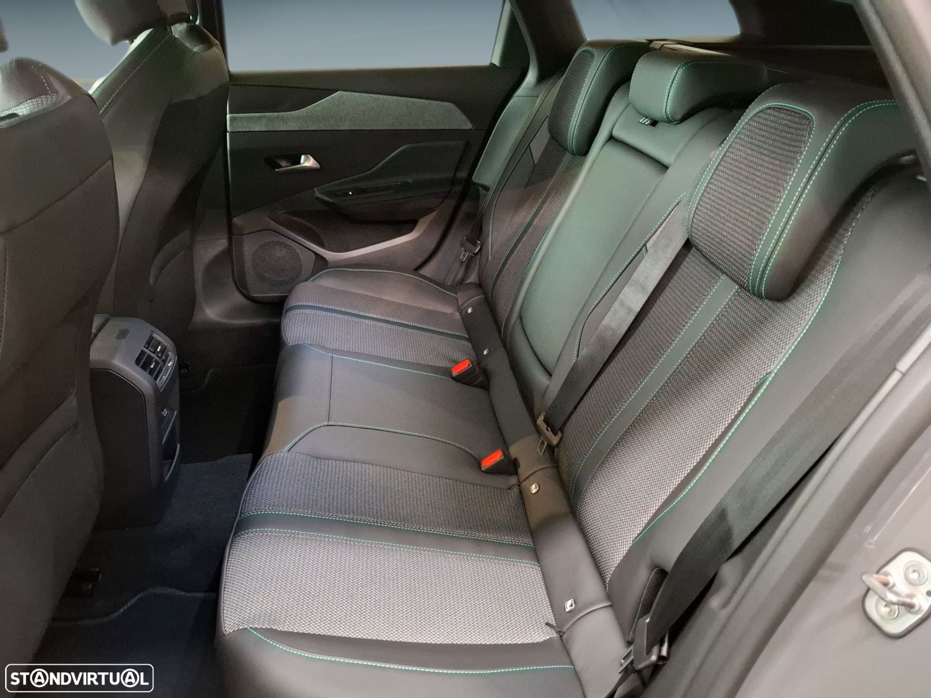 Peugeot e-308 SW 54 kWh Allure - 14