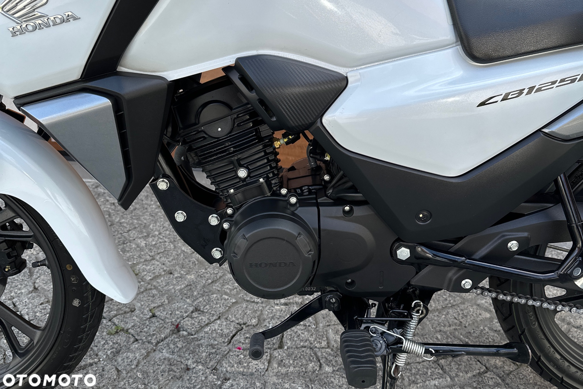 Honda CBF - 18