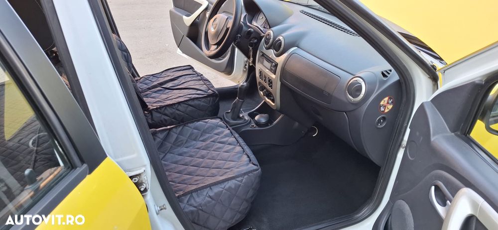 Dacia Logan 1.6 MPI Laureate - 7