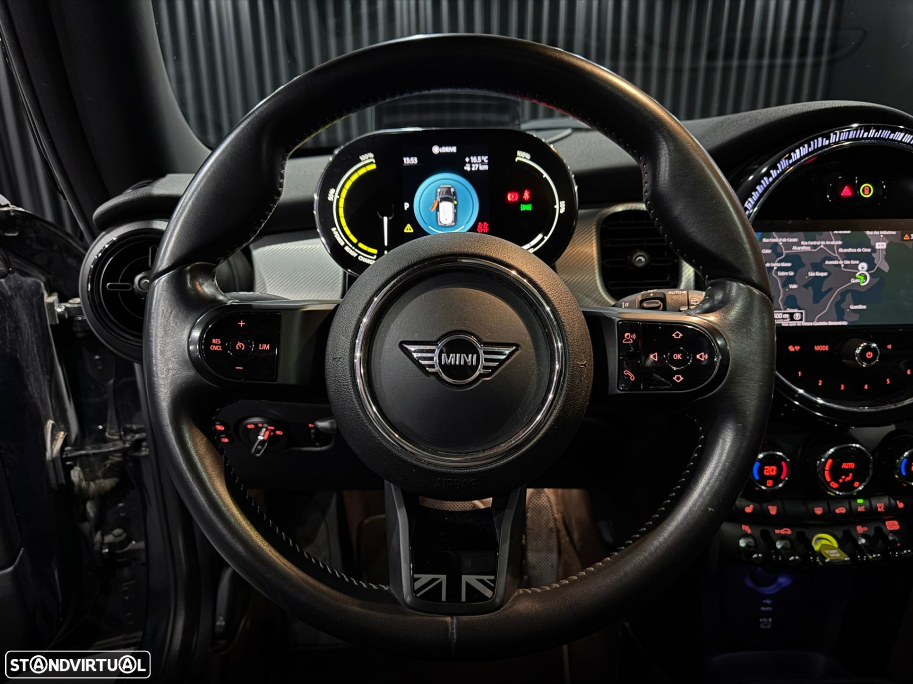 MINI 3 Portas Cooper SE Yours - 27