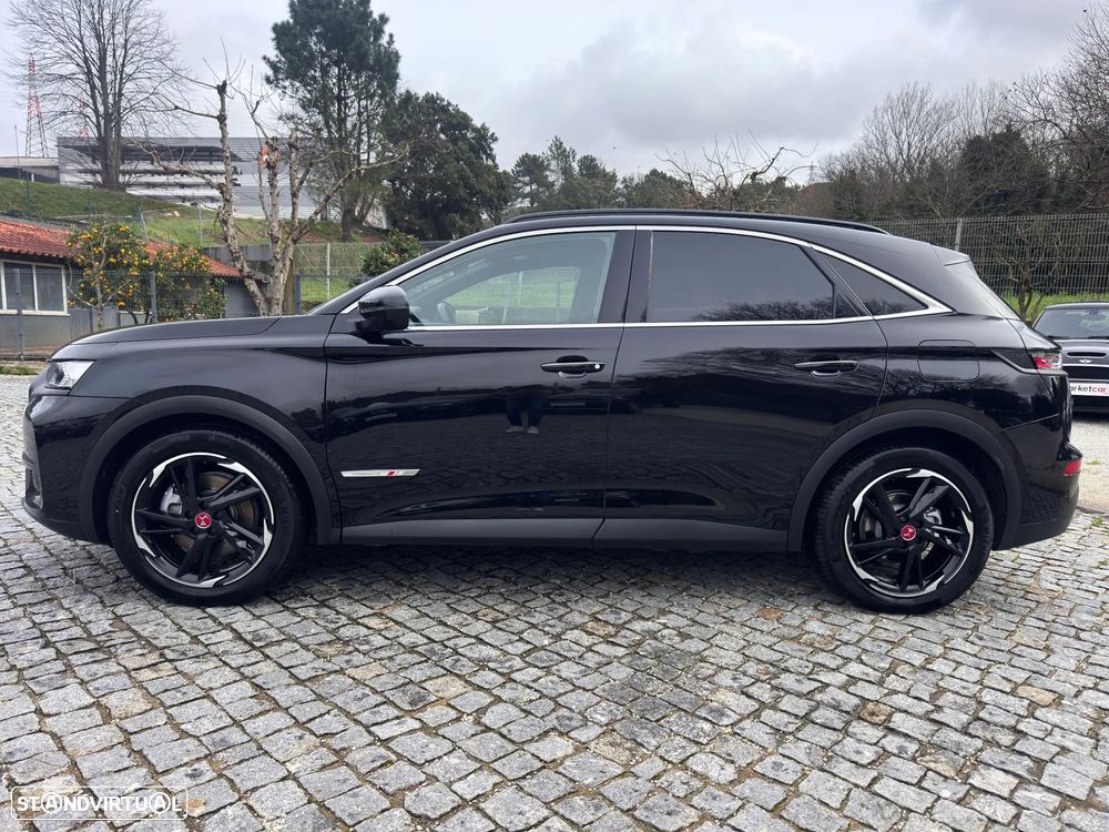 DS DS7 4x4 300 Performance Line - 12