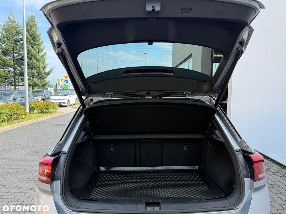 Volkswagen T-Roc 1.5 TSI Style DSG - 17
