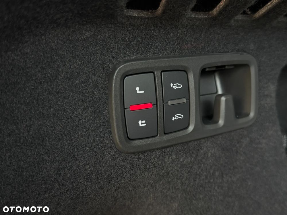 Audi Q8 - 36