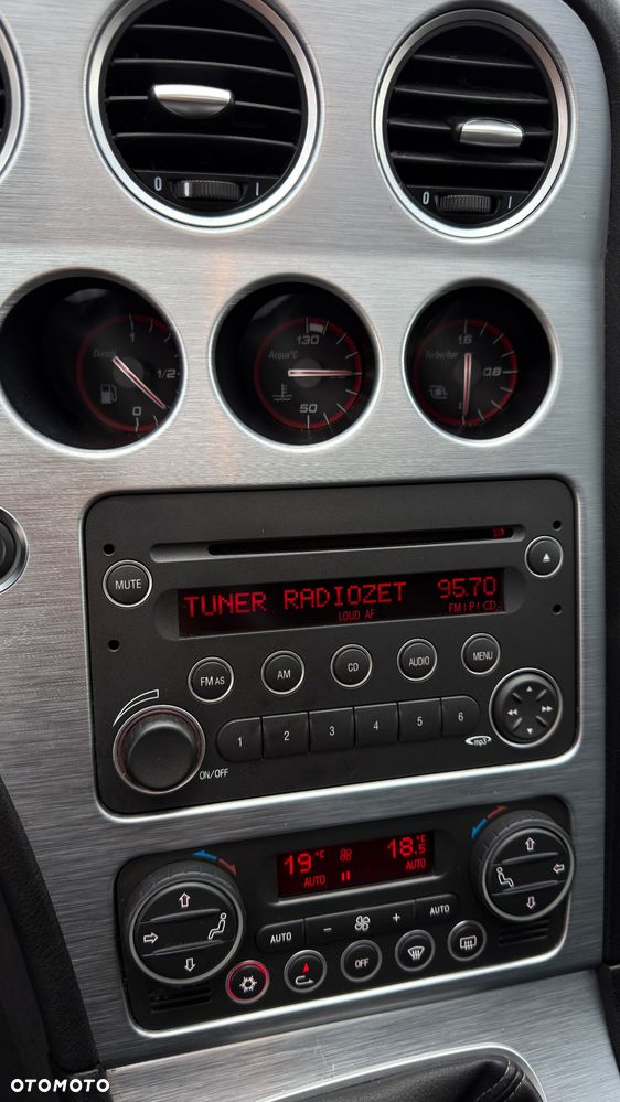 Alfa Romeo 159 2.0JTDM Sport Plus - 34