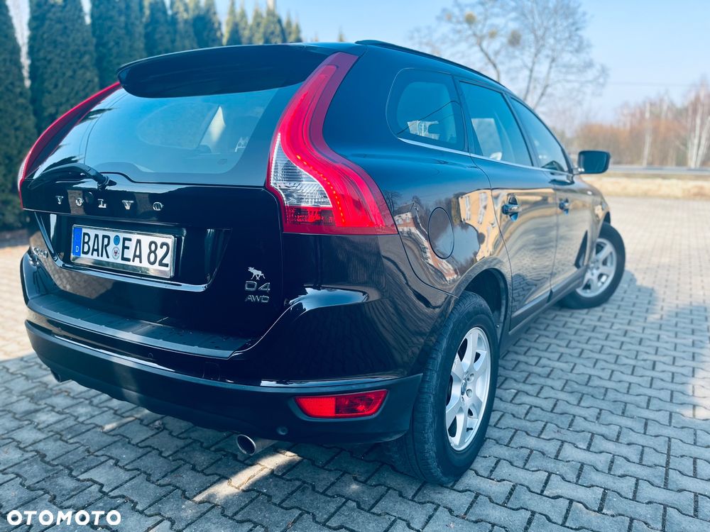 Volvo XC 60 D4 AWD Edition Pro - 10