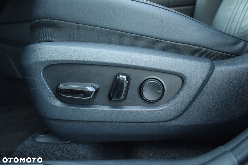 Lexus NX 350h Prestige AWD - 24