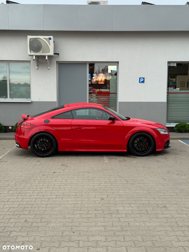 Audi TT S Coupé - 4